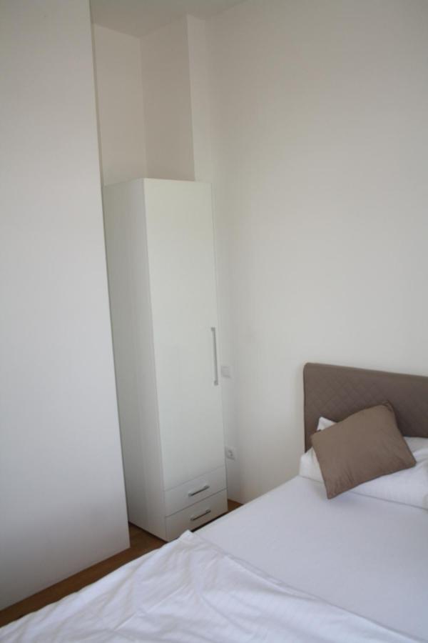 Apartment 1 Mannheim Buitenkant foto